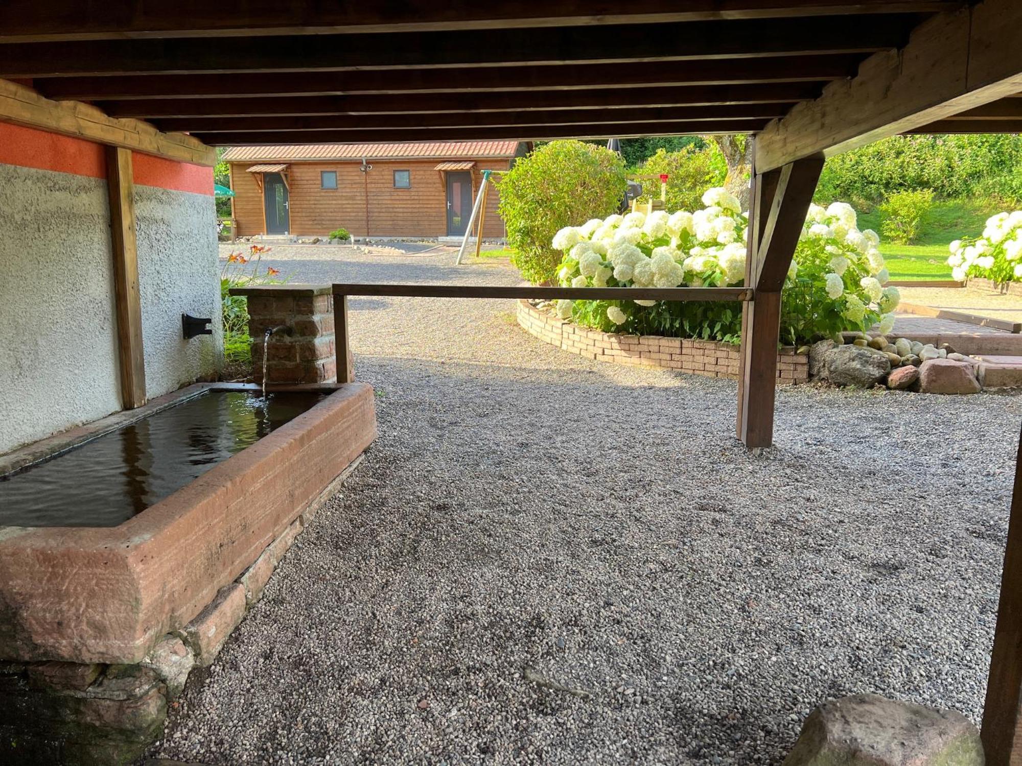 Auberge Restaurant La Roseraie Grandrupt エクステリア 写真