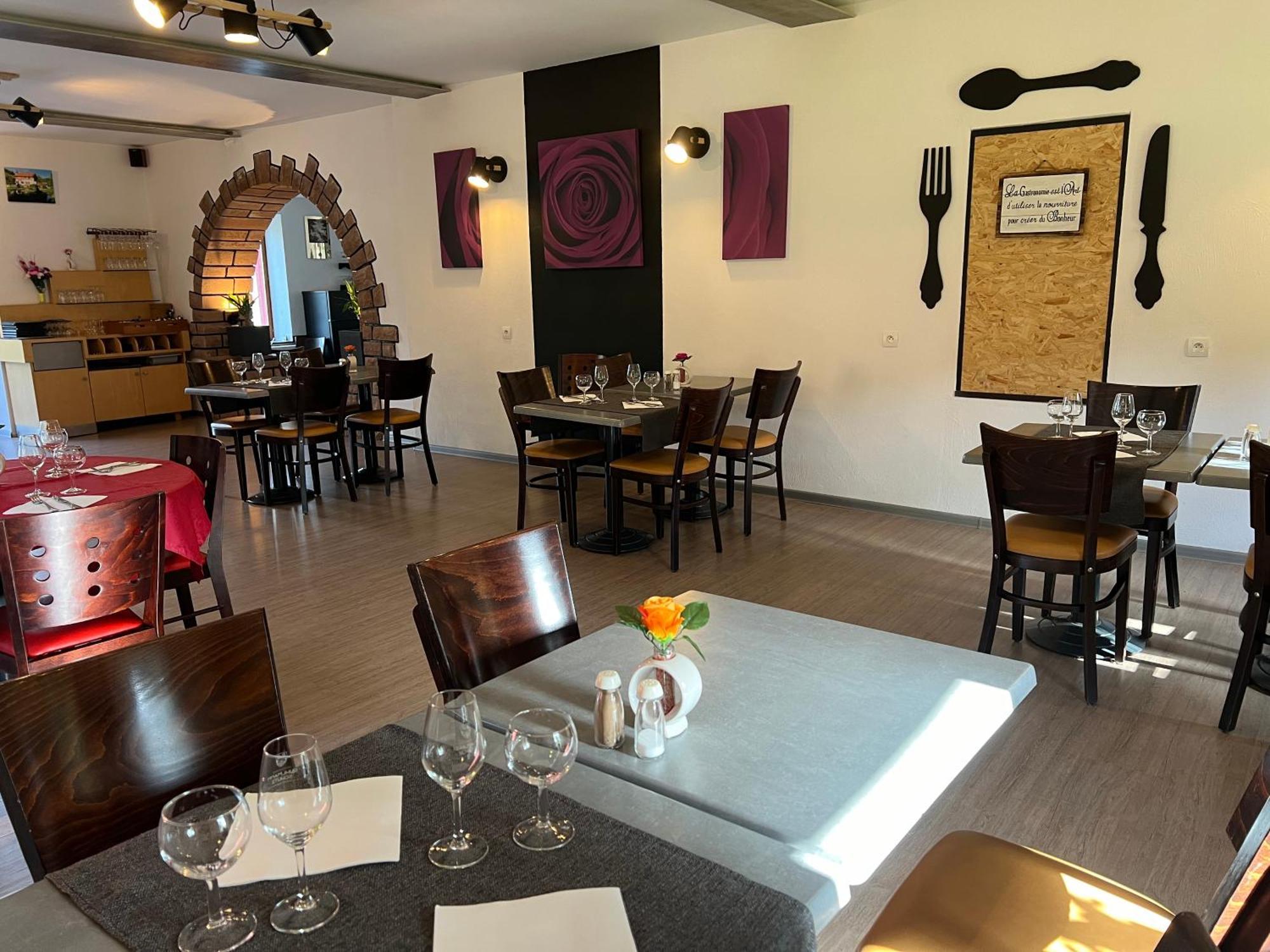 Auberge Restaurant La Roseraie Grandrupt エクステリア 写真