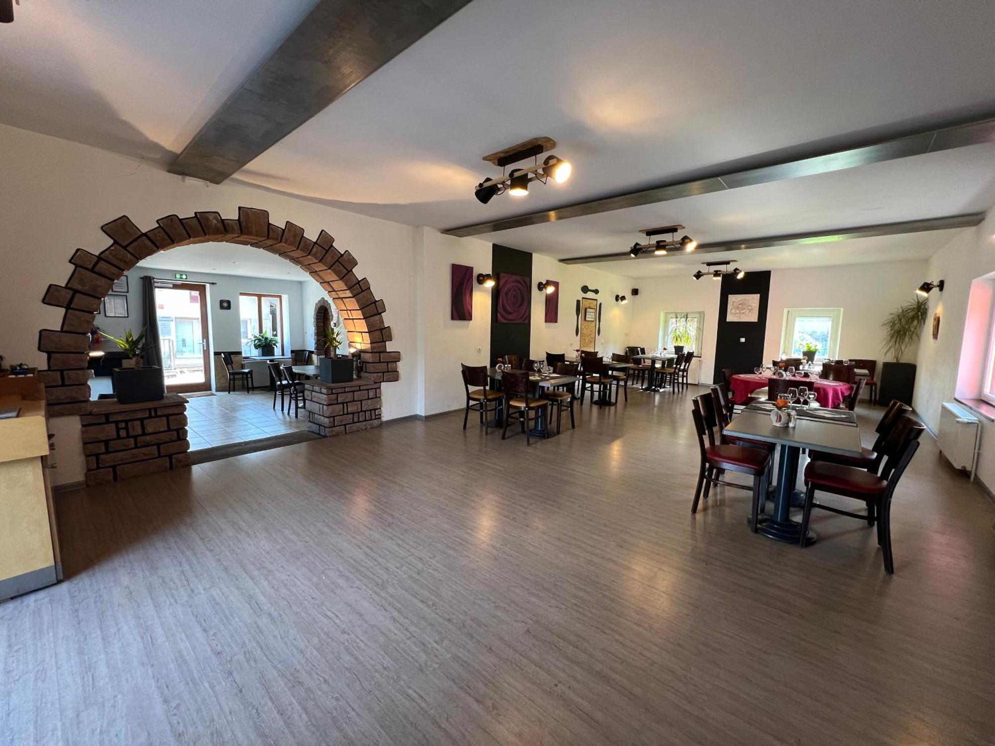 Auberge Restaurant La Roseraie Grandrupt エクステリア 写真